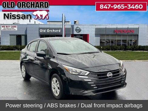 Used 2025 Nissan Versa S image 5