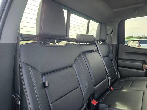 Used 2021 Chevrolet Silverado 1500 RST w/ Rally Edition AWD/4WD image 13