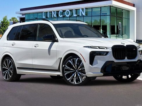 Used 2023 BMW X7 M60i w/ Executive Package AWD/4WD image 2