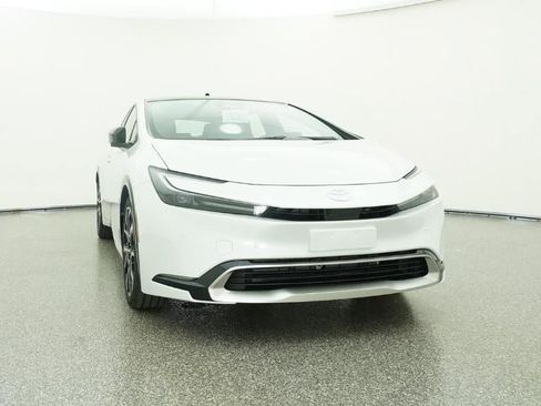 New 2026 Toyota Prius Plug-In Hybrid image 30