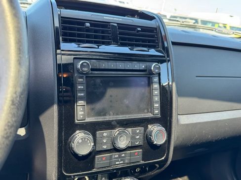 Used 2010 Ford Escape Limited FWD image 24