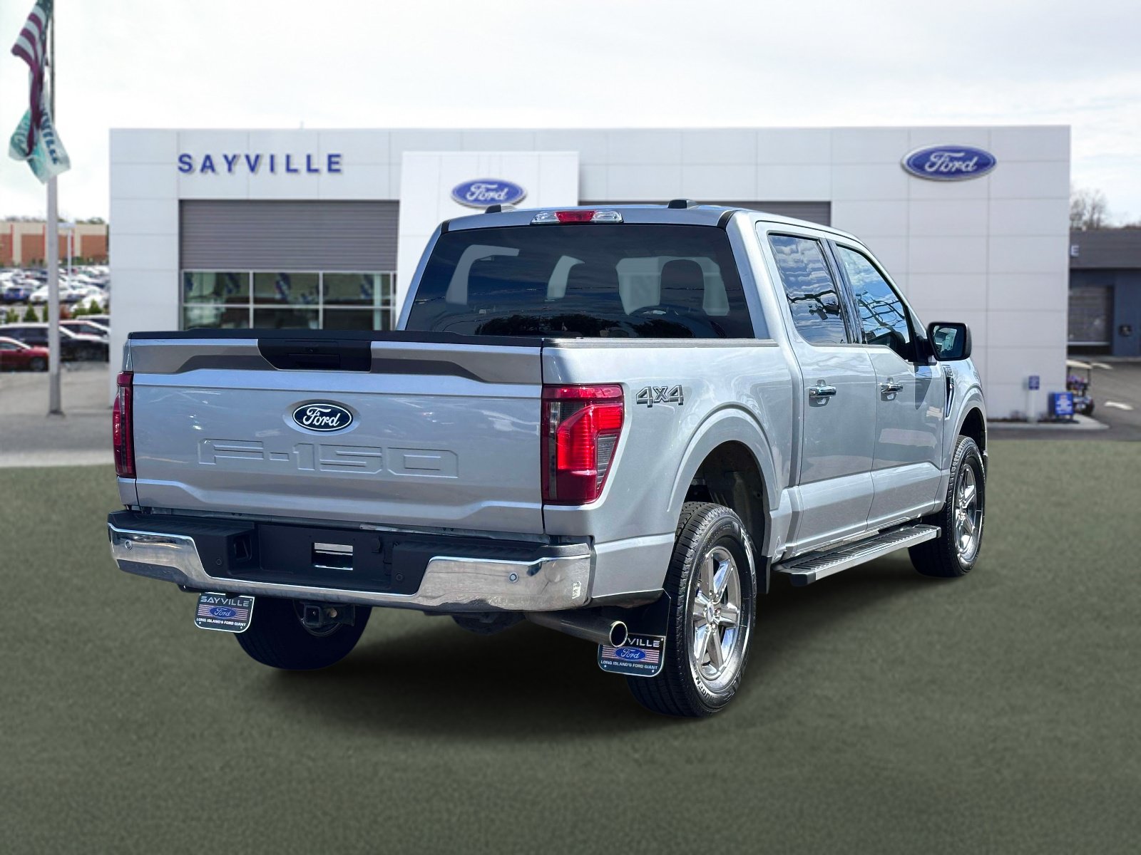 Used 2025 Ford F150 XLT w/ Equipment Group 301A Standard AWD/4WD image 5