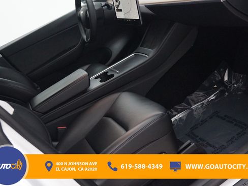 Used 2021 Tesla Model Y Performance AWD/4WD image 8