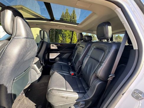 Used 2025 Lincoln Aviator Reserve w/ Equipment Group 201A AWD/4WD image 29