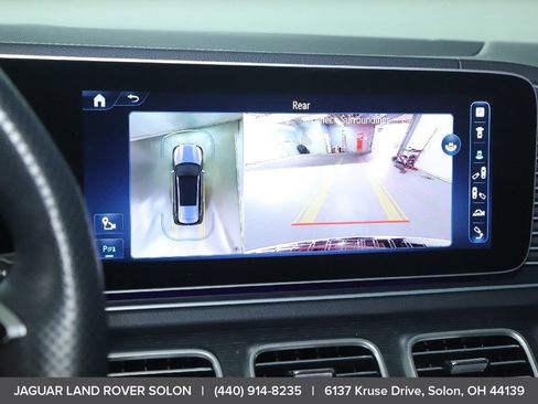 Used 2024 Mercedes-Benz GLS 580 4MATIC image 28