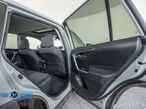 Used 2022 Toyota RAV4 XLE w/ Convenience Package AWD/4WD image 33
