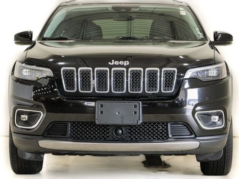 Used 2021 Jeep Cherokee Limited image 2