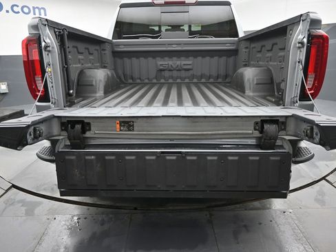 Used 2024 GMC Sierra 1500 SLT w/ SLT Premium Plus Package image 11