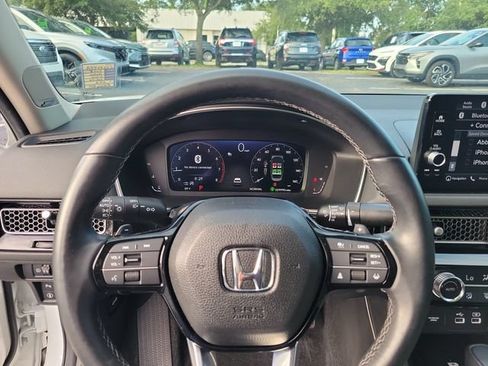 Used 2024 Honda Civic Touring image 23