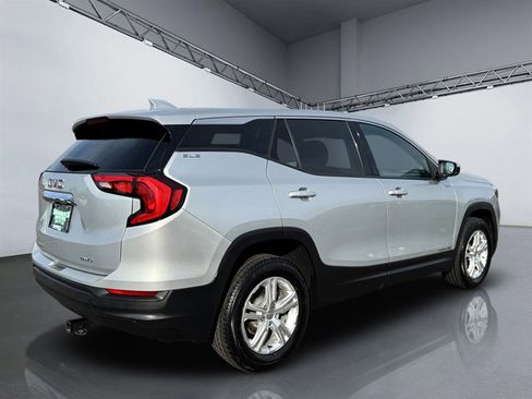 Used 2020 GMC Terrain SLE image 7