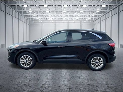 Used 2021 Ford Escape SE w/ Convenience Package FWD image 4