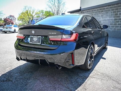 Used 2023 BMW 330i xDrive Sedan w/ M Sport Package AWD/4WD image 5