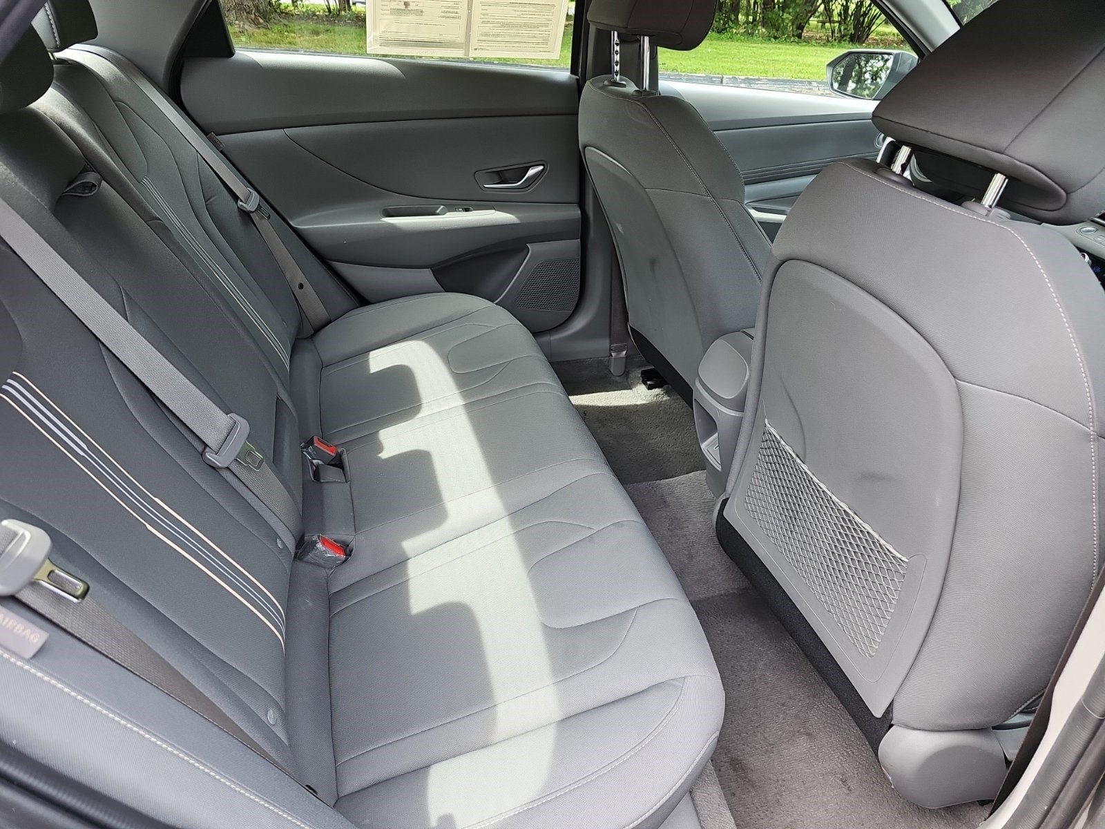 Used 2025 Hyundai Elantra SEL FWD image 15