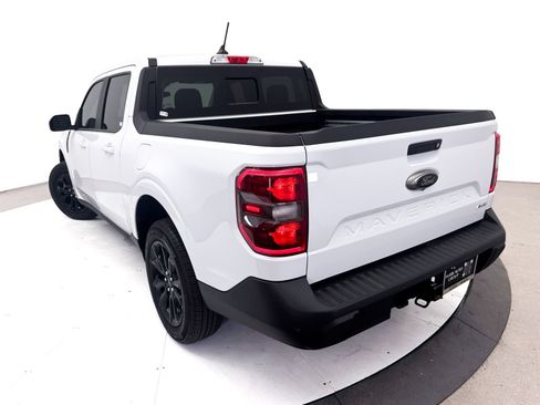 Used 2024 Ford Maverick Lariat w/ Black Appearance Package AWD/4WD image 18