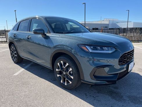 New 2026 Honda HR-V EX-L image 2