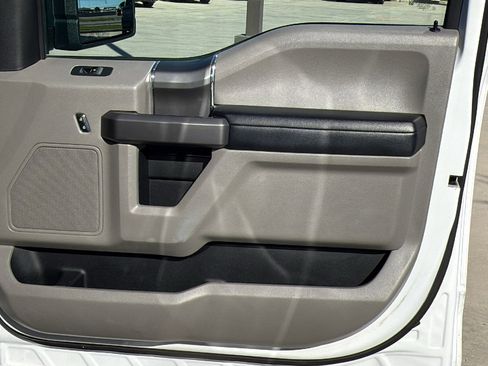 Used 2020 Ford F150 XLT w/ Equipment Group 302A Luxury image 26