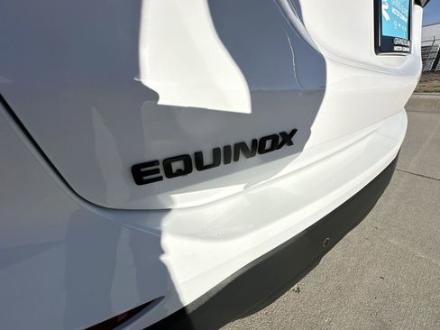 Used 2024 Chevrolet Equinox LS w/ LS Convenience Package image 31