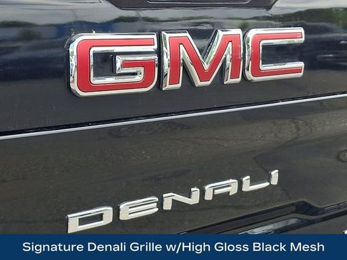 Used 2022 GMC Sierra 3500 Denali AWD/4WD image 32