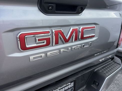 Certified 2024 GMC Canyon Denali image 37