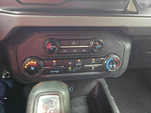 Used 2022 Ford Bronco 4-Door AWD/4WD image 11
