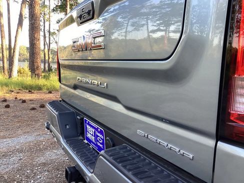 New 2025 GMC Sierra 1500 Denali image 10