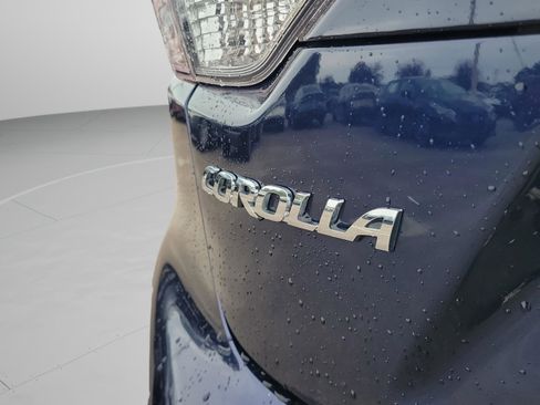 Used 2024 Toyota Corolla LE image 33