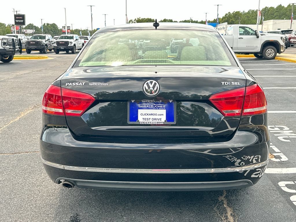 Used 2013 Volkswagen Passat TDI SEL Premium FWD image 15