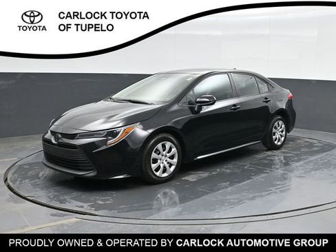 Used 2024 Toyota Corolla LE FWD image 8