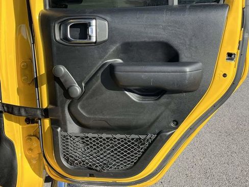 Used 2018 Jeep Wrangler Unlimited Sport image 22
