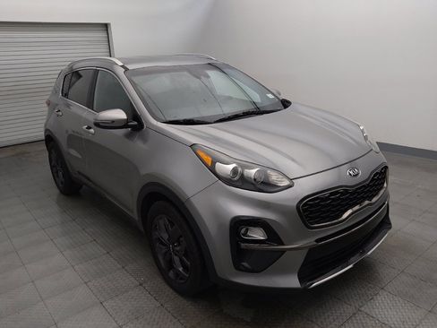 Used 2020 Kia Sportage S FWD image 13