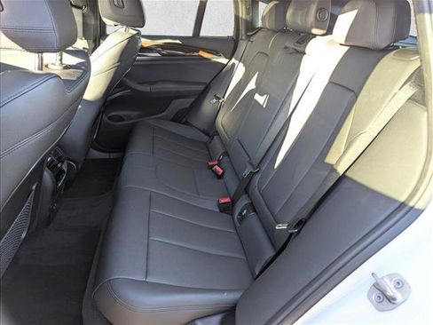 Used 2021 BMW X4 xDrive30i w/ Convenience Package image 18