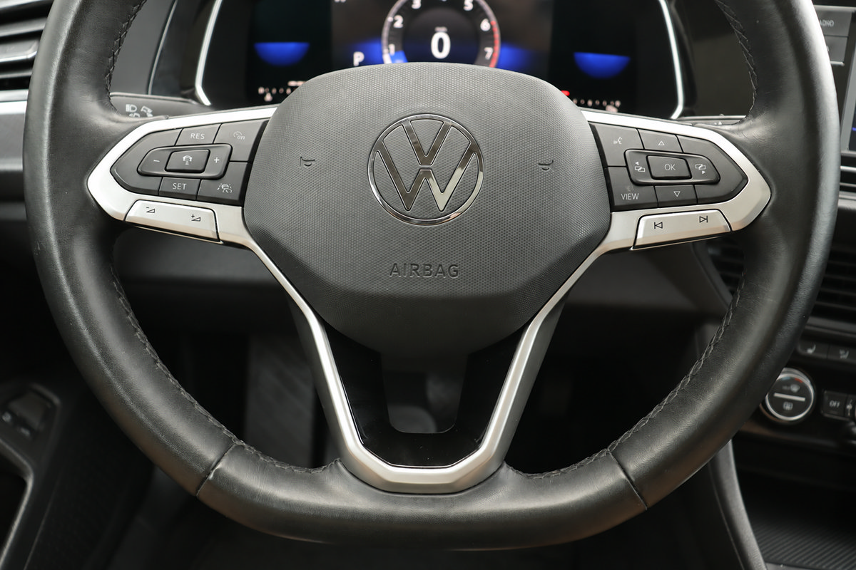 Used 2022 Volkswagen Jetta SE FWD image 39