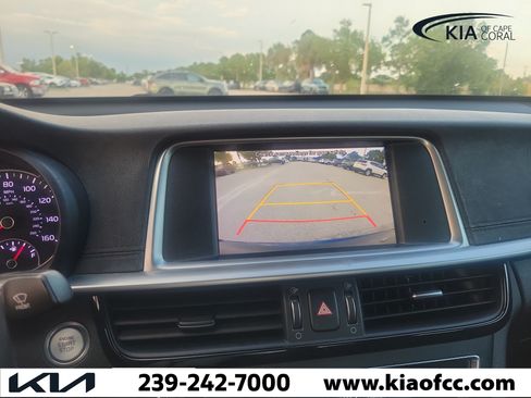 Used 2020 Kia Optima S FWD image 25
