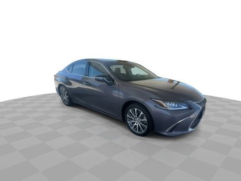 Used 2021 Lexus ES 350 w/ Premium Package FWD image 2