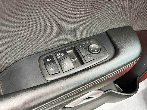 Used 2022 Dodge Challenger R/T Scat Pack image 17