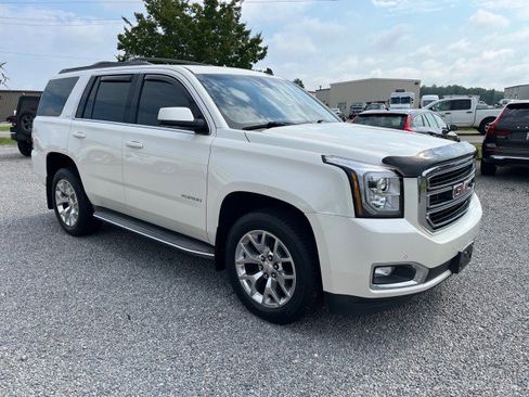 Used 2015 GMC Yukon SLT w/ Open Road Package AWD/4WD image 4
