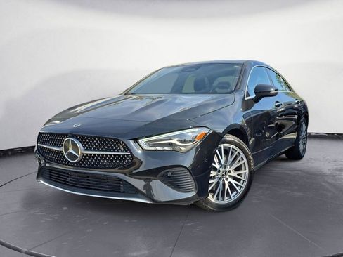 Used 2025 Mercedes-Benz CLA 250 4MATIC image 1