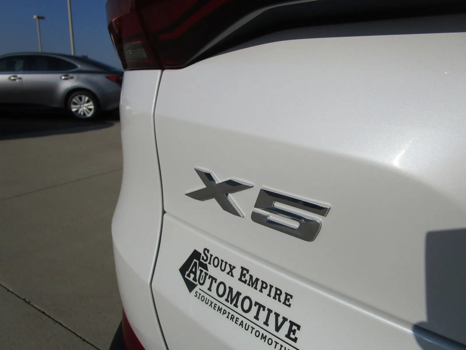 Used 2020 BMW X5 xDrive40i w/ Convenience Package AWD/4WD image 25