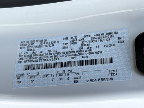 Used 2025 Ford F250 King Ranch w/ FX4 Off-Road Package image 38