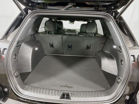 New 2026 GMC Terrain AT4 w/ Convenience Package III image 20