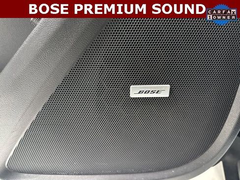 Used 2023 Chevrolet Traverse RS w/ LPO, Cargo Package image 5