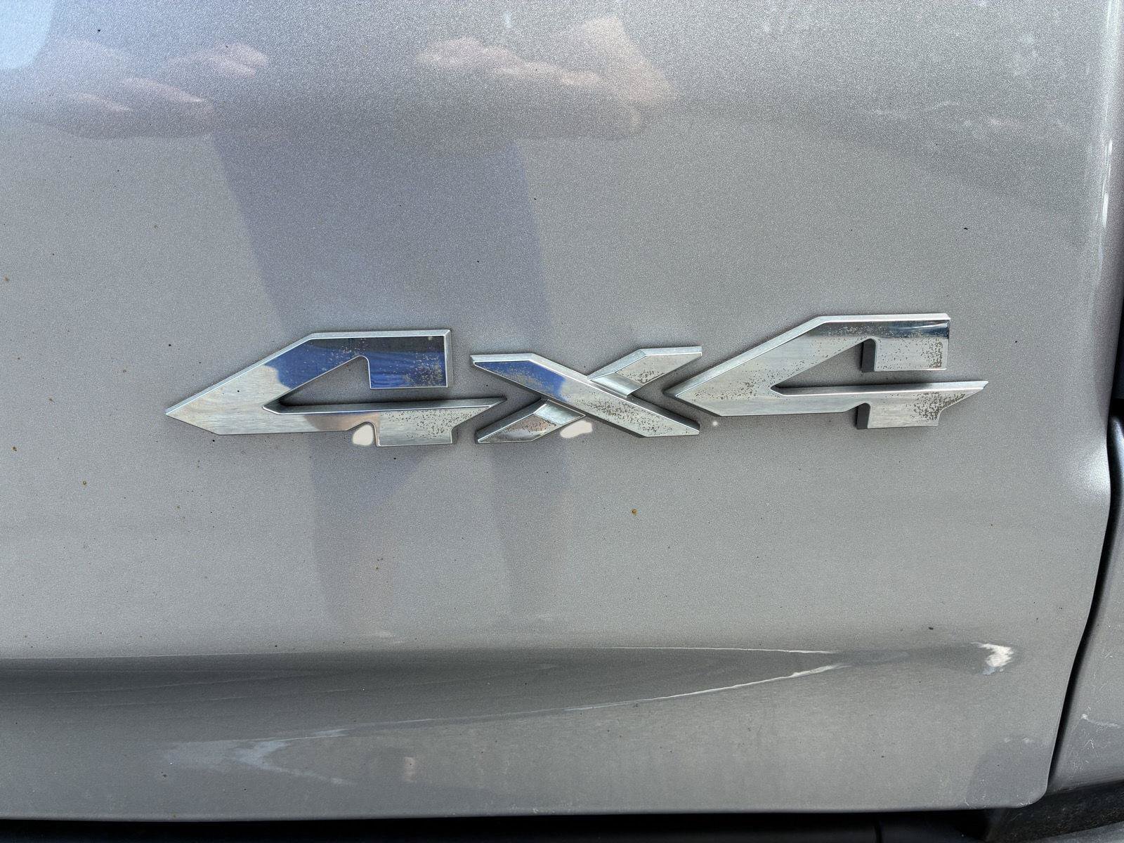 Used 2024 RAM 1500 Laramie AWD/4WD image 35