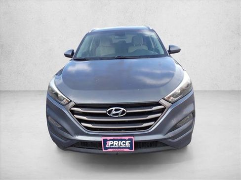 Used 2016 Hyundai Tucson SE w/ Option Group 02 image 4