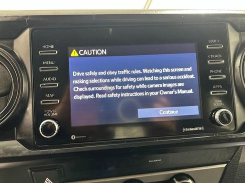 Used 2022 Toyota Tacoma SR AWD/4WD image 28