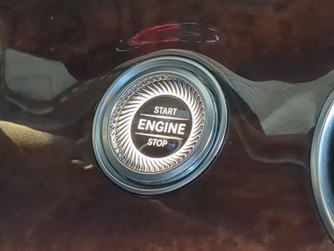 Used 2018 Mercedes-Benz E 300 image 26