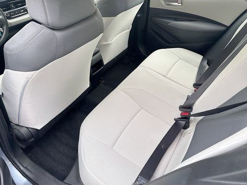 Used 2021 Toyota Corolla LE w/ Carpet Mat Package (TMS) FWD image 23