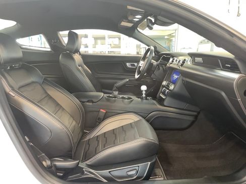 Used 2022 Ford Mustang GT Premium w/ GT Performance Package RWD image 7