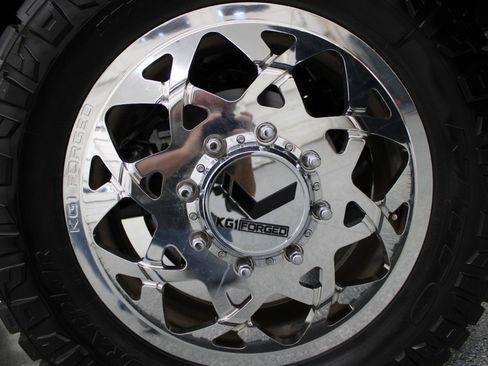 Used 2023 Ford F350 King Ranch w/ Chrome Package image 42