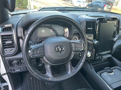 Used 2024 RAM 1500 Limited image 10