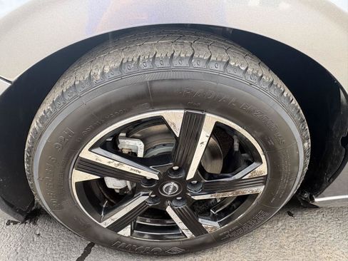 Used 2024 Nissan Sentra SV w/ All-Weather Package FWD image 12